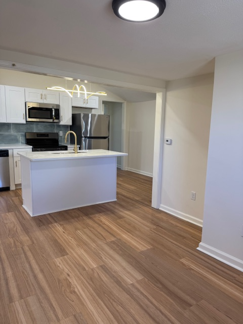 110 Ridgeway Ave - Photo 4 of 20