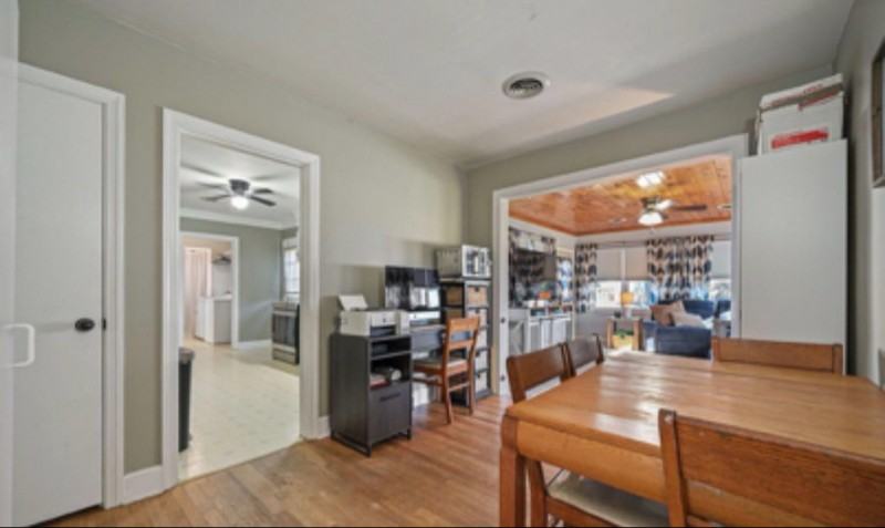 218 N Union St - Photo 5 of 15