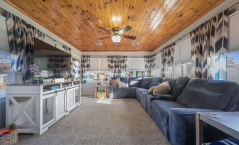 218 N Union St - Photo 6 of 15