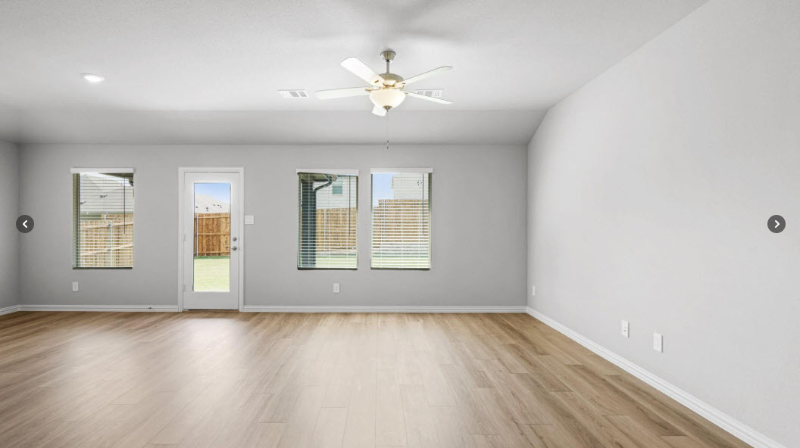 2120 Rannoch St - Photo 7 of 20