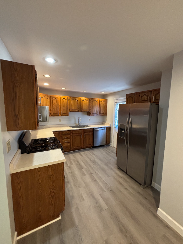 116 Kathleen St - Photo 5 of 20