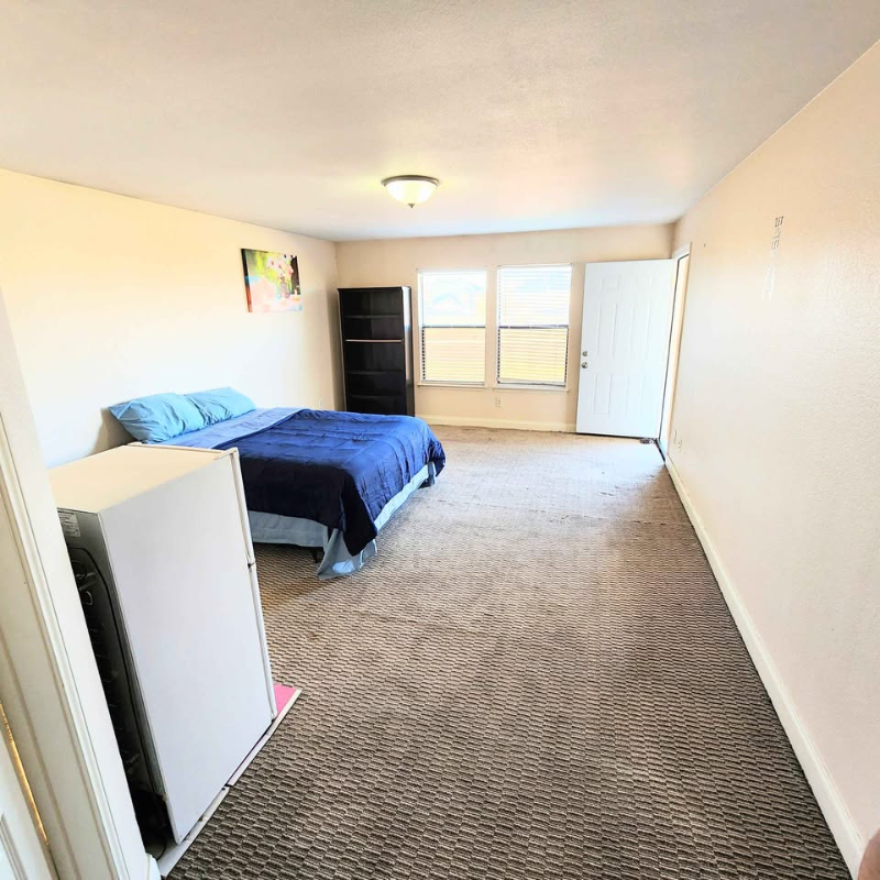 5611 Aberdeen Dr - Photo 2 of 14