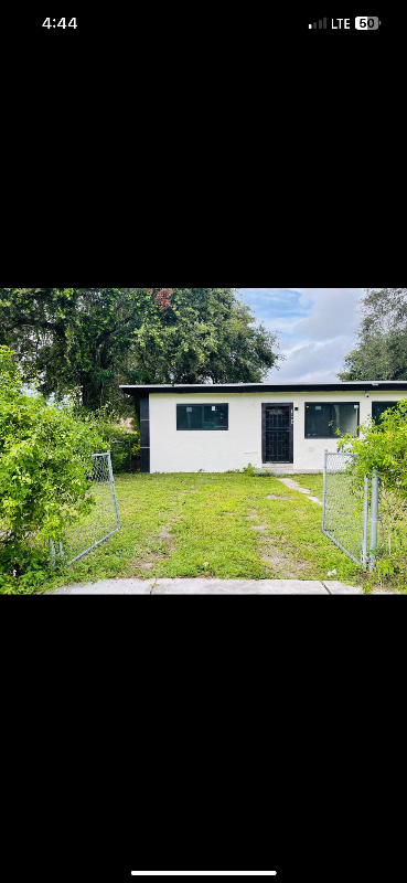 1801 Nw 93rd Ter #180 - Photo 3 of 8