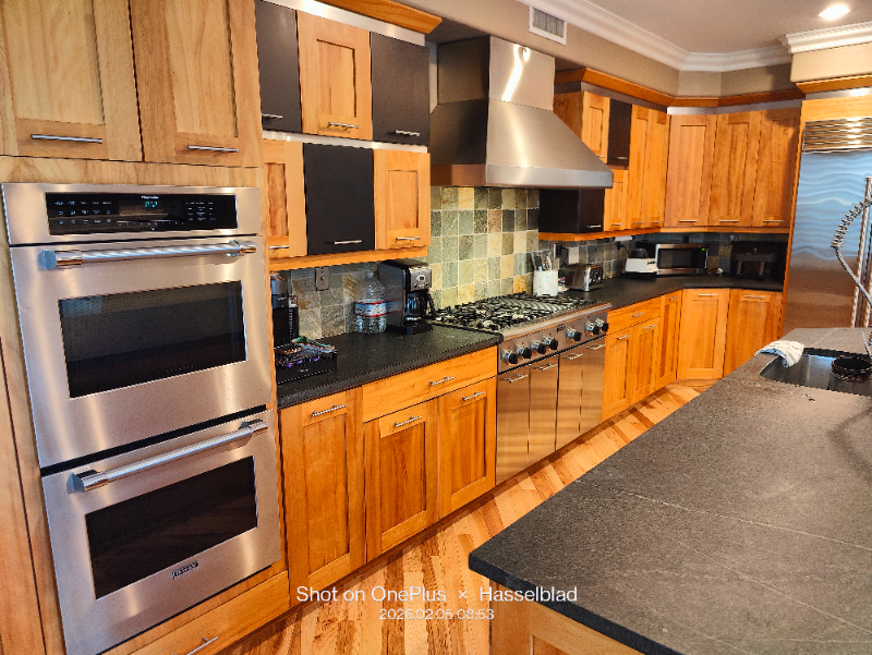 1417 Sea Ridge Dr - Photo 4 of 20