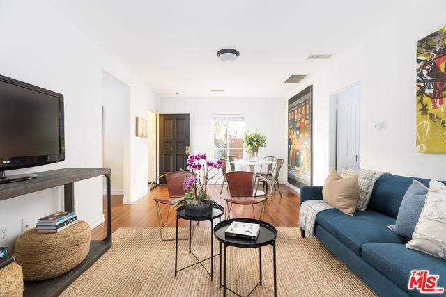 10840 Lindbrook Dr #9 - Photo 5 of 11