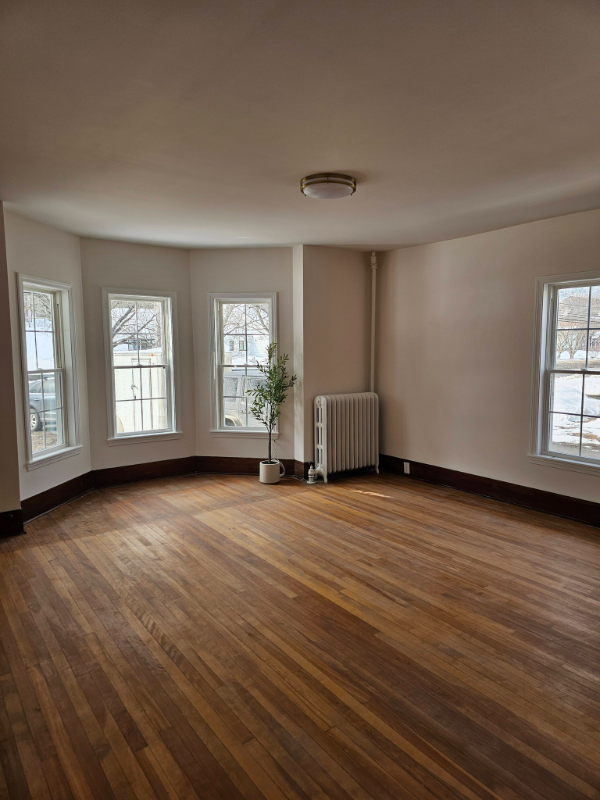 262 N State St #A - Photo 6 of 17