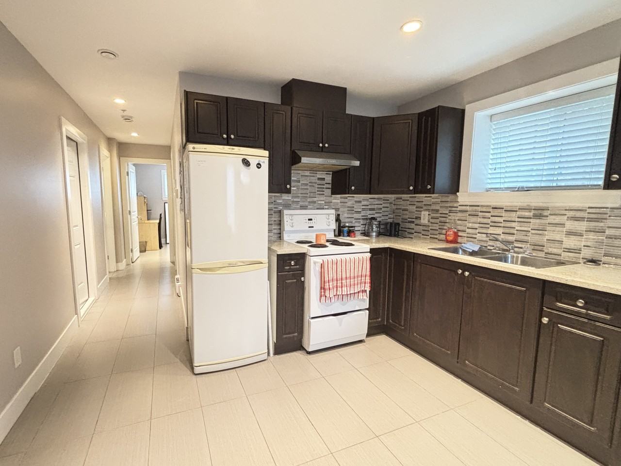 3188 East 16th Avenue - Photo 5 of 15