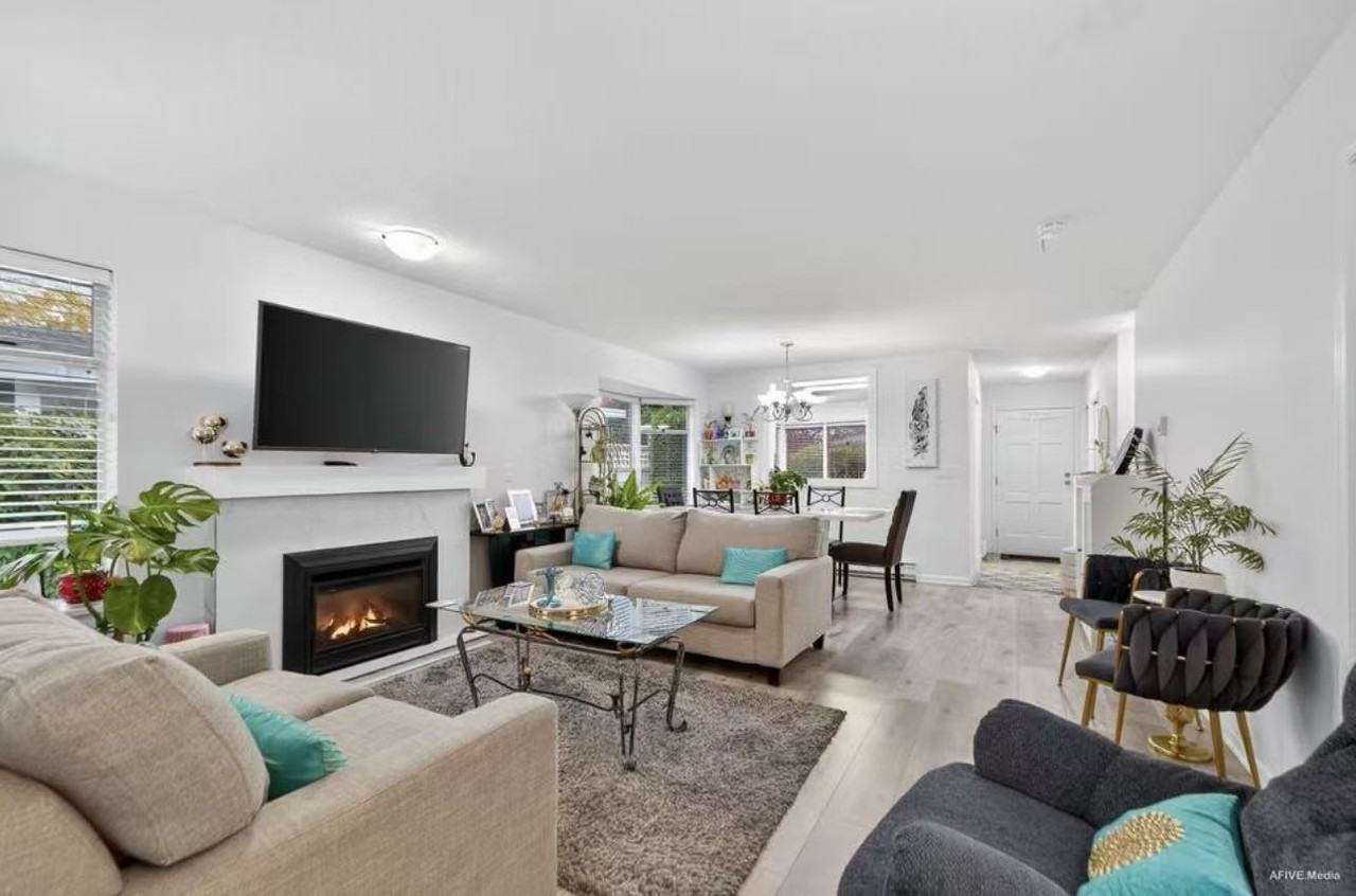 14000 18A Avenue - Photo 7 of 21