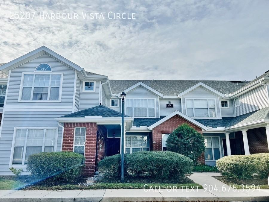 25207 Harbour Vista Cir - Photo 3 of 45