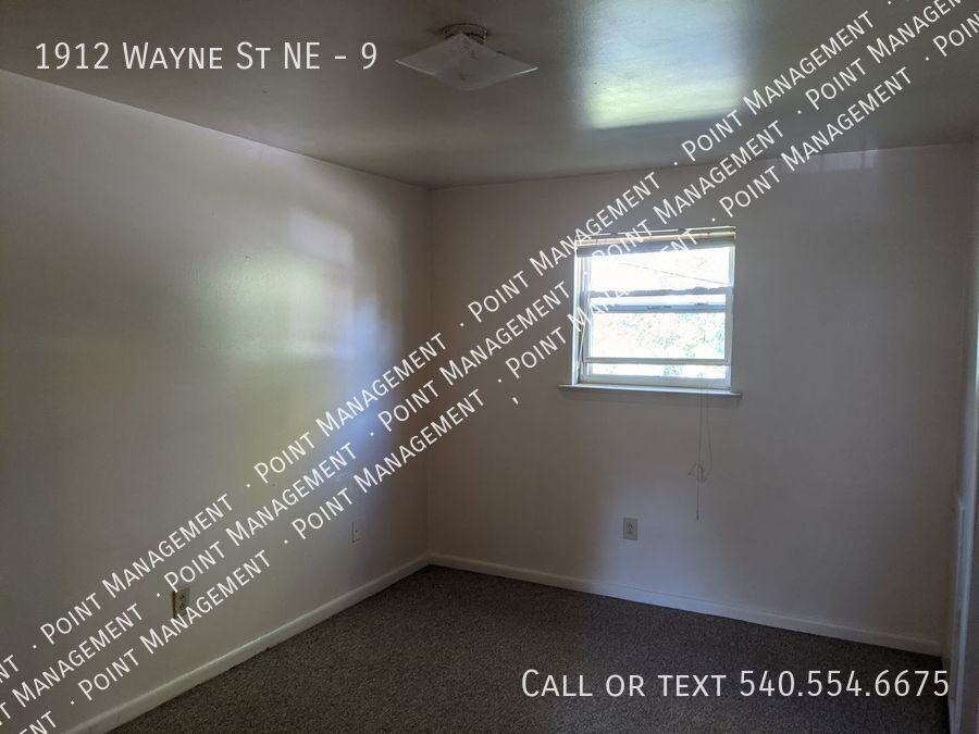 1912 Wayne St Ne #9 - Photo 2 of 6