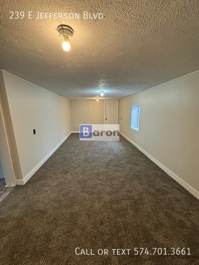 239 E Jefferson Blvd - Photo 6 of 14