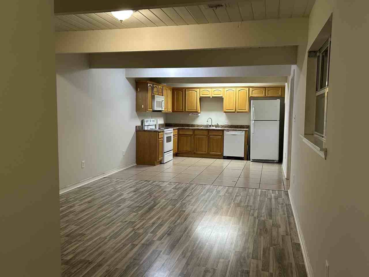 812 Nursery Ave #812 - Photo 3 of 12