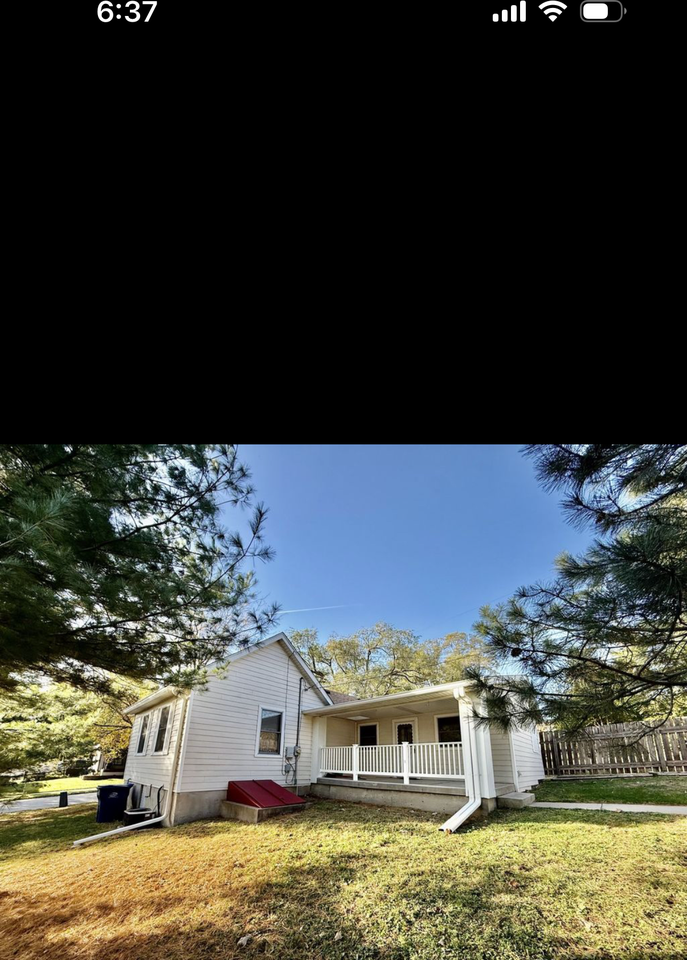 422 Chartres St #NA - Photo 2 of 9