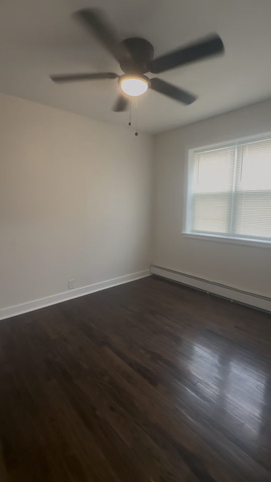 749 118th St #3 - Photo 6 of 7