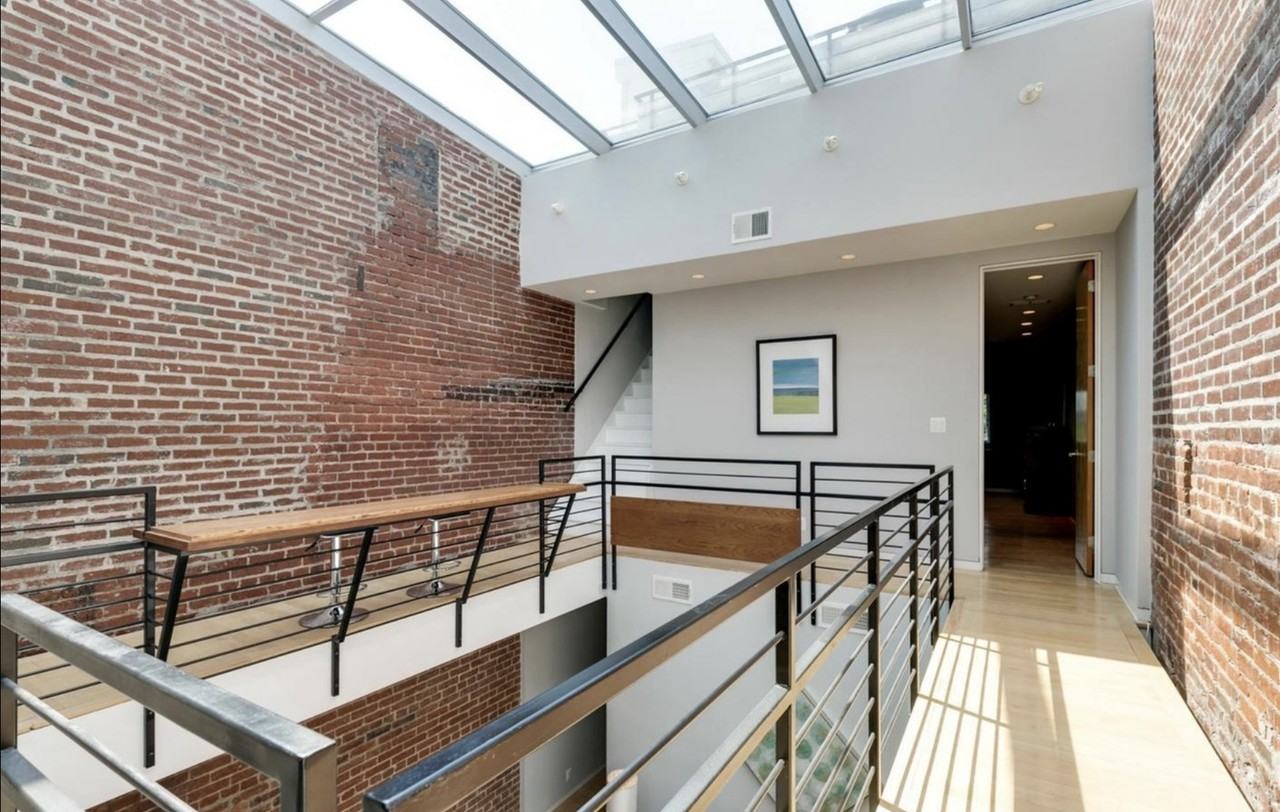 1207 Lamont St Nw #2 - Photo 5 of 10