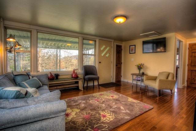 560 Riceville Rd #NA - Photo 4 of 32