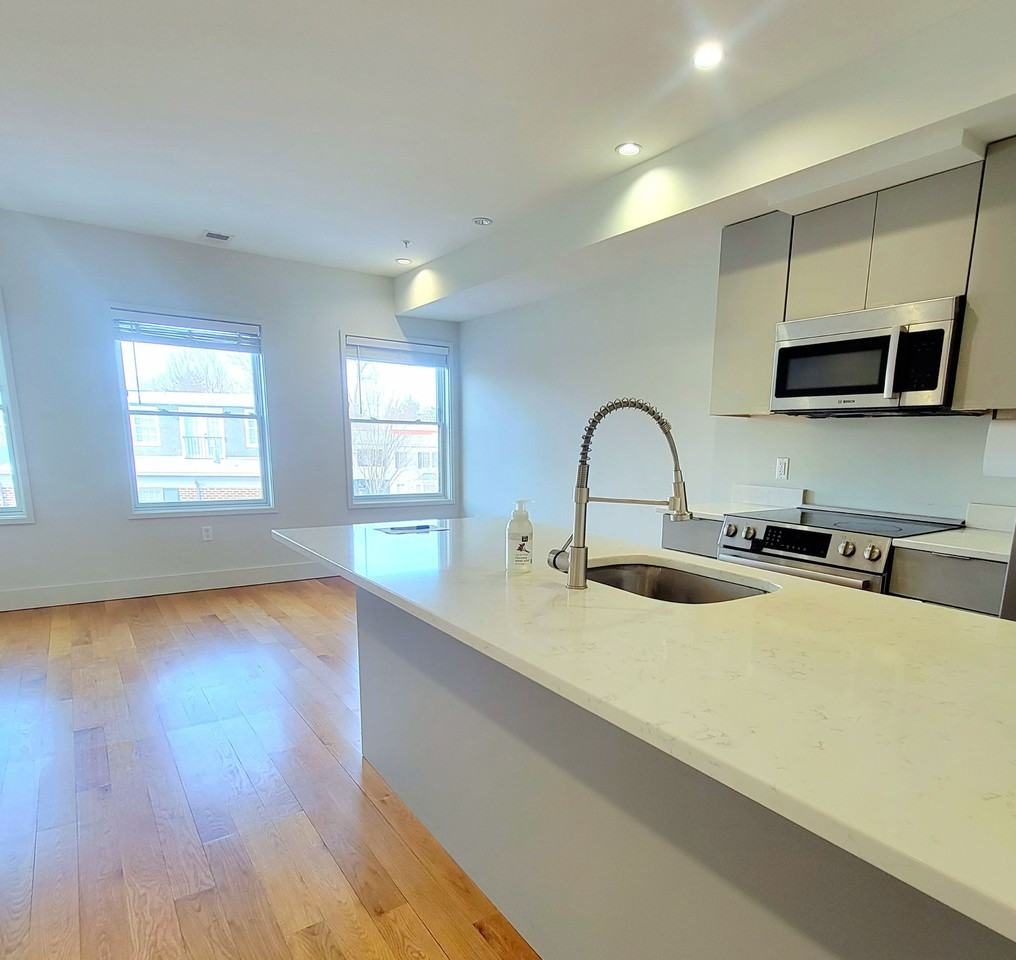 1728 Wisconsin Ave Nw #1 - Photo 2 of 13