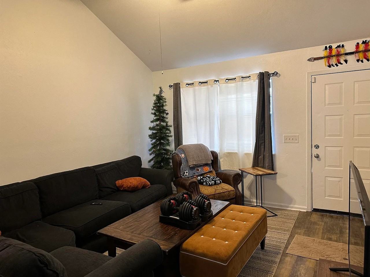 424 Indian Village Trl - Photo 6 of 17