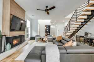featured image of 6113 Hudson St