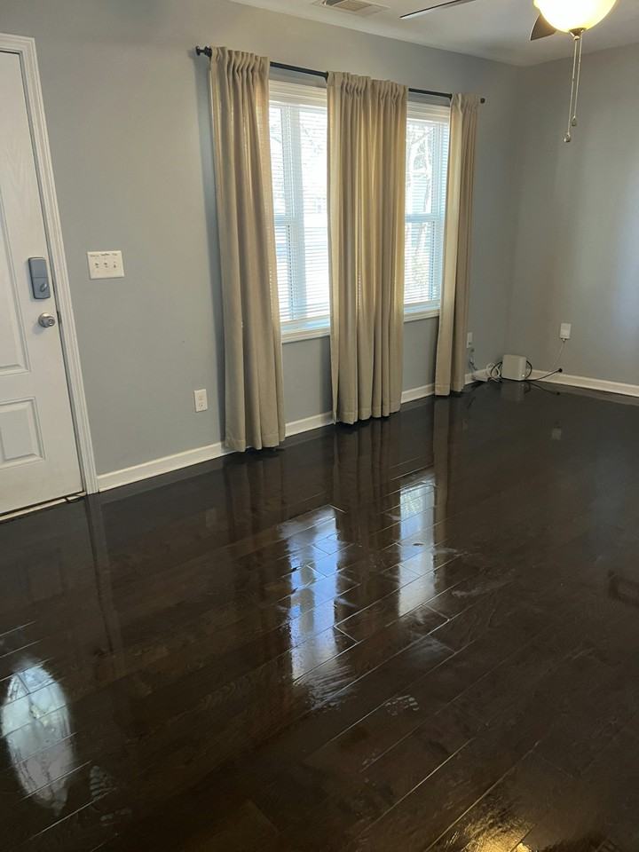 43 Finch Drive Southeast - Photo 6 of 17