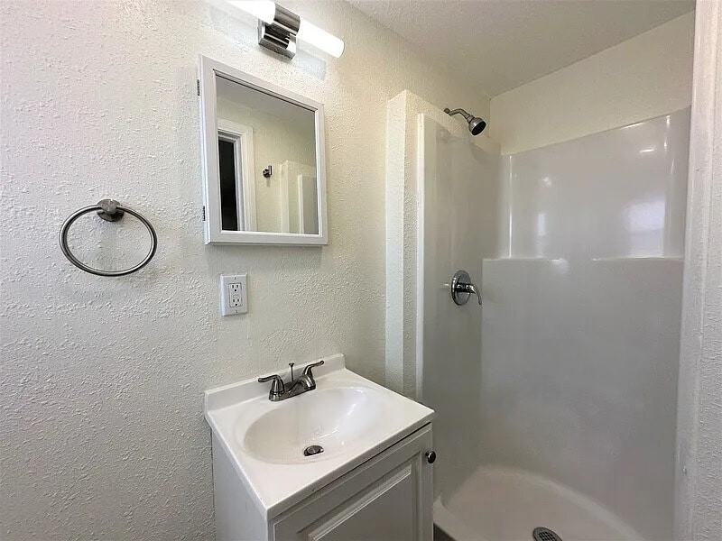 66261 3rd Street, Unit 2 - Photo 5 of 7