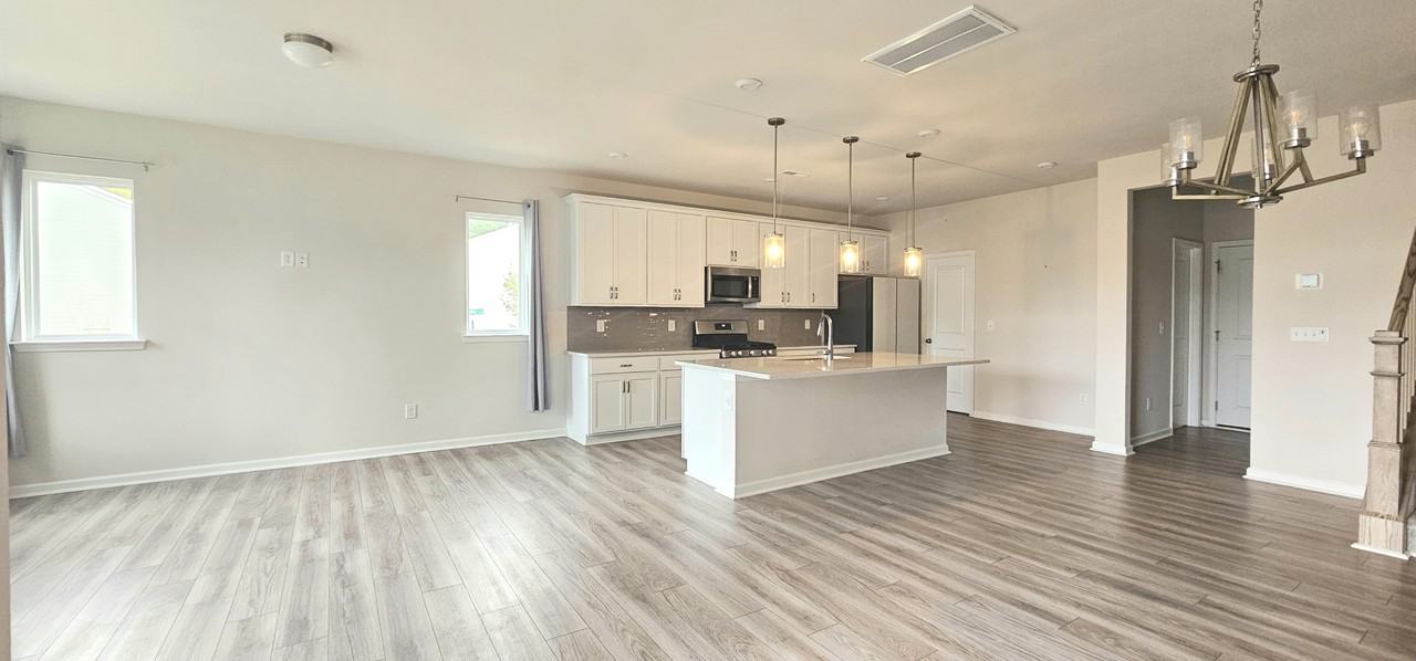 904 Kinsey Aly #1 - Photo 3 of 46