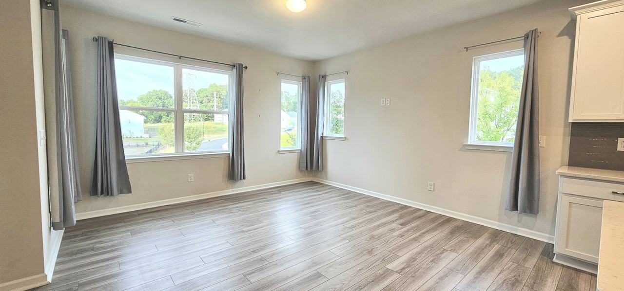 904 Kinsey Aly #1 - Photo 6 of 46