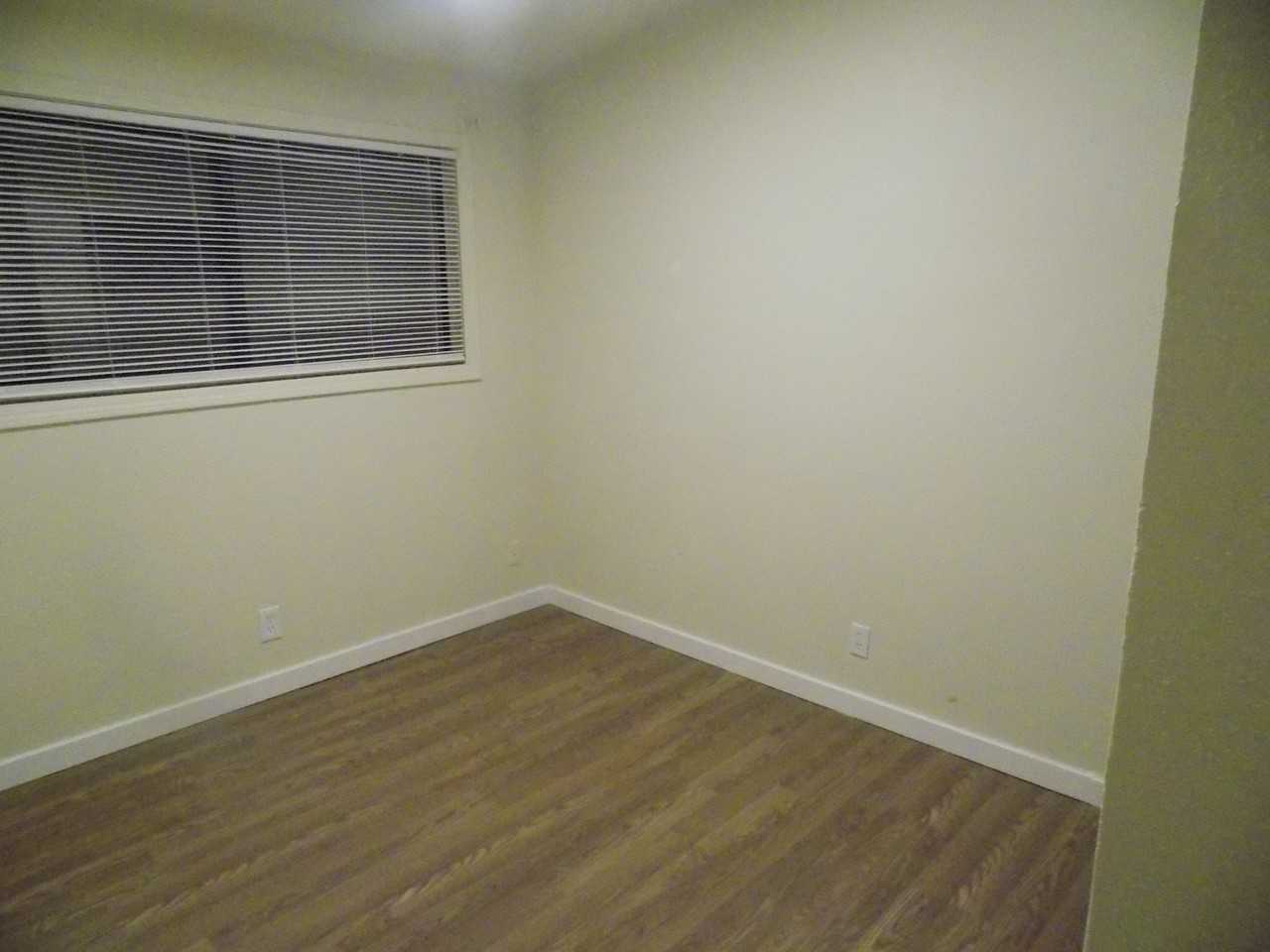 2935 Sw 170th Ave #1 - Photo 5 of 7