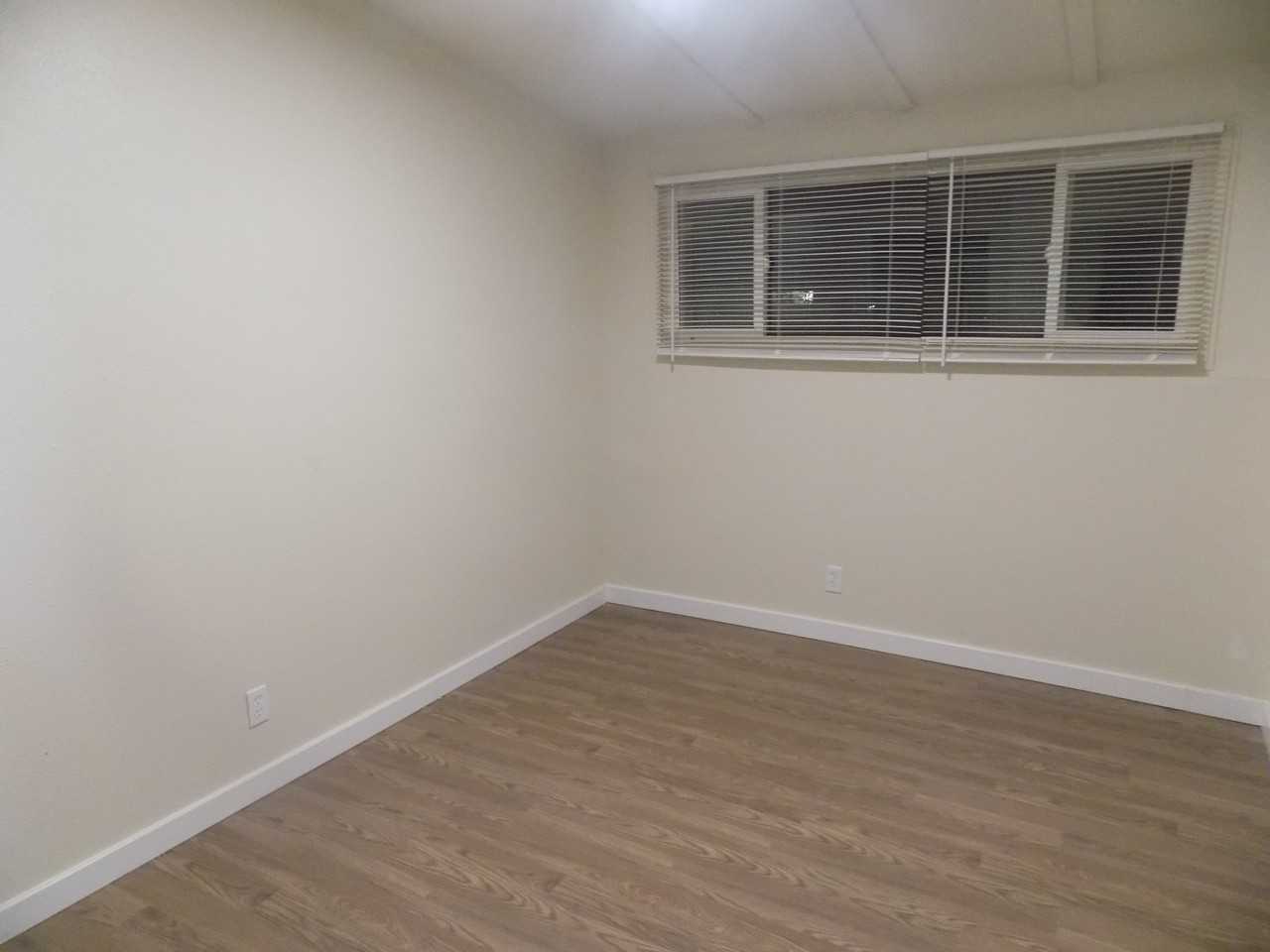 2935 Sw 170th Ave #1 - Photo 6 of 7