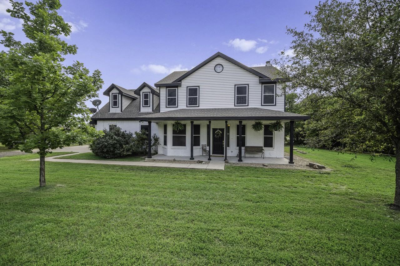 15936 County Road 566 #1 - Photo 2 of 19