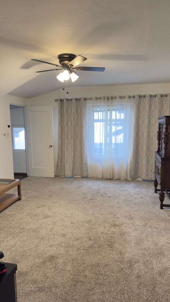 339 N Louise St #1-2 - Photo 2 of 10