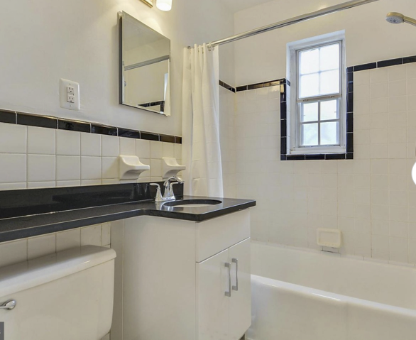 1818 W Abingdon Dr #102 - Photo 5 of 7