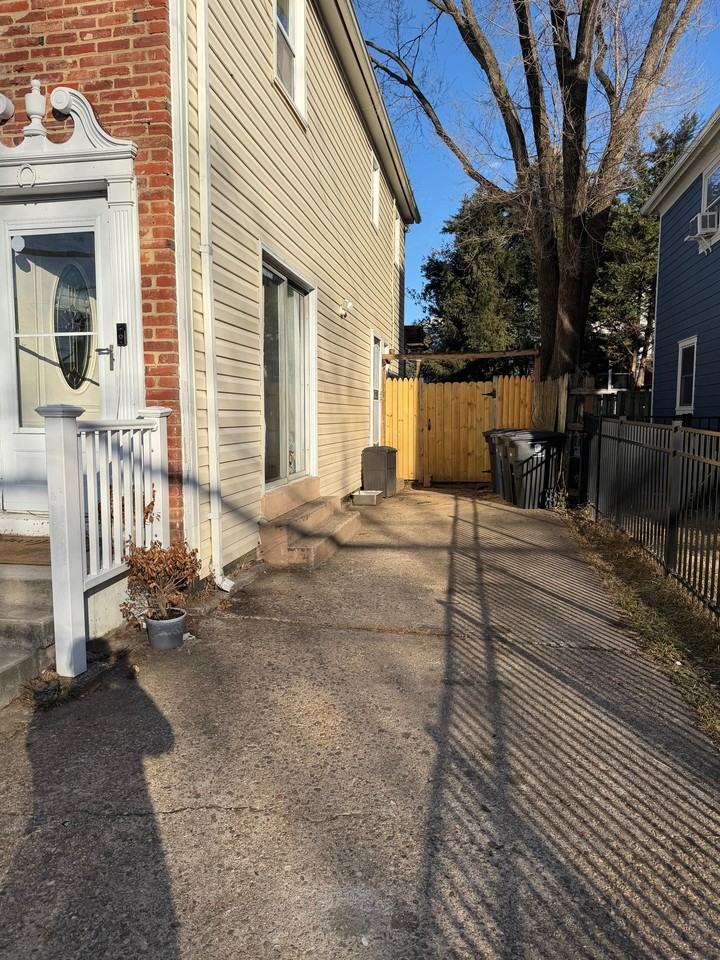 301 South Fillmore Street - Photo 2 of 17