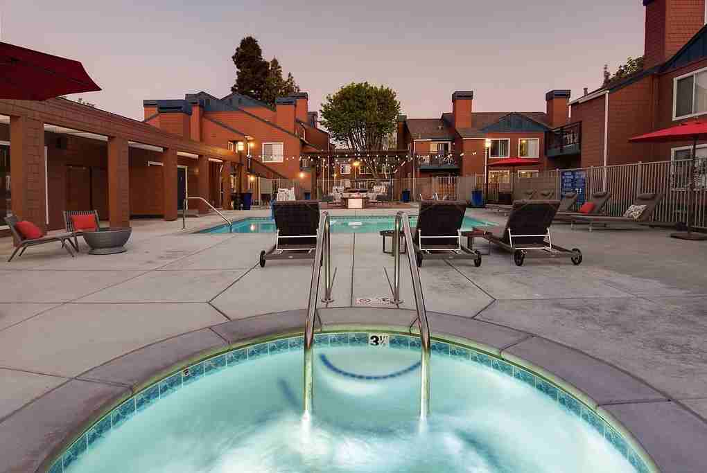 Summerhill Park - Photo 2 of 34