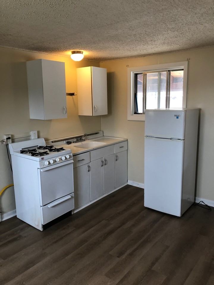*Durant Heights Apt - Photo 3 of 3