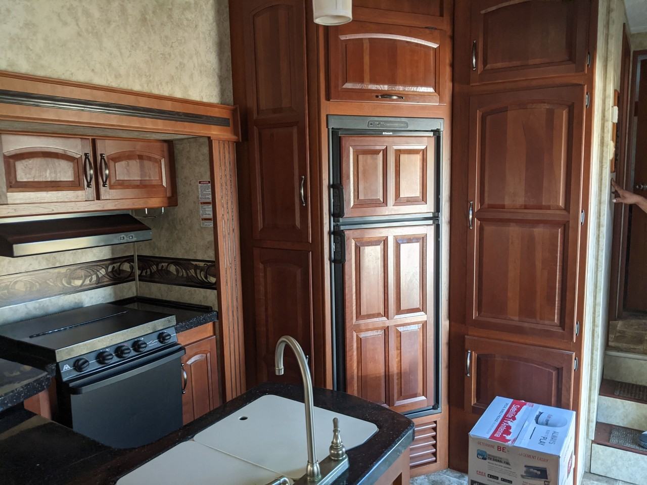 314 7th Av NE - Photo 6 of 31