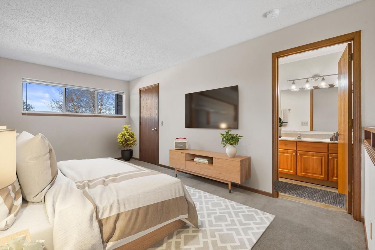 Foxtail Meadows Associates LLP - Photo 5 of 8