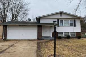 featured image of 1224 Belgrove Dr