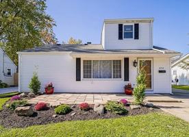 featured image of 4754 Brooksdale Rd