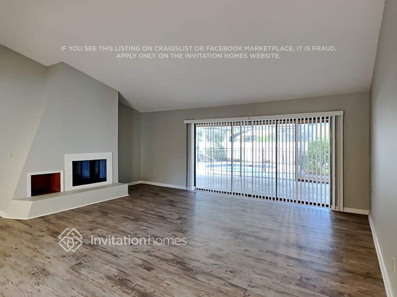 9212 Regents Park Dr - Photo 3 of 19