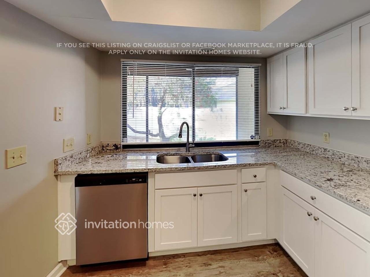 9212 Regents Park Dr - Photo 6 of 19