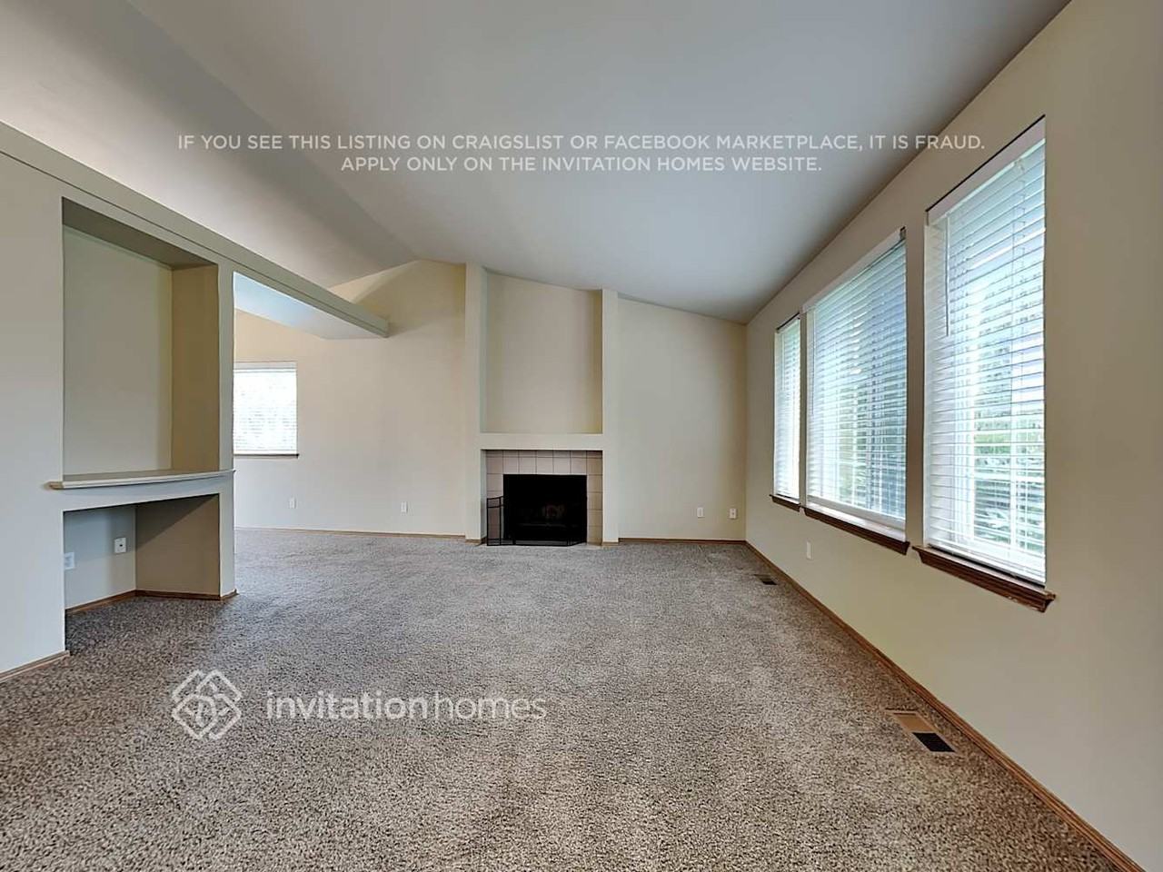 2404 159th Street Ct E - Photo 3 of 18