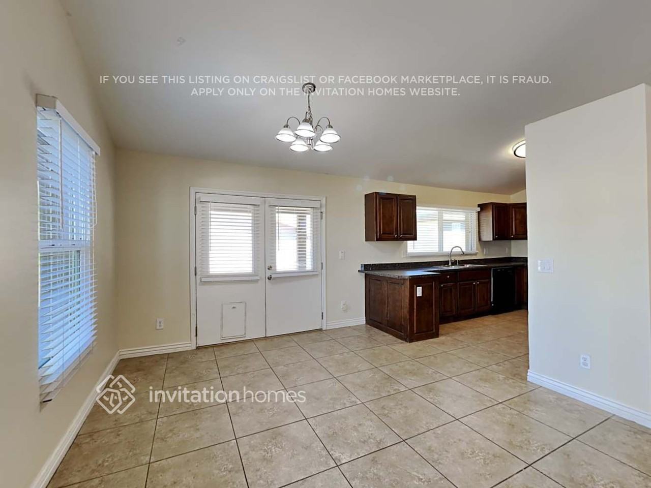 2315 W Paradise Dr - Photo 5 of 15