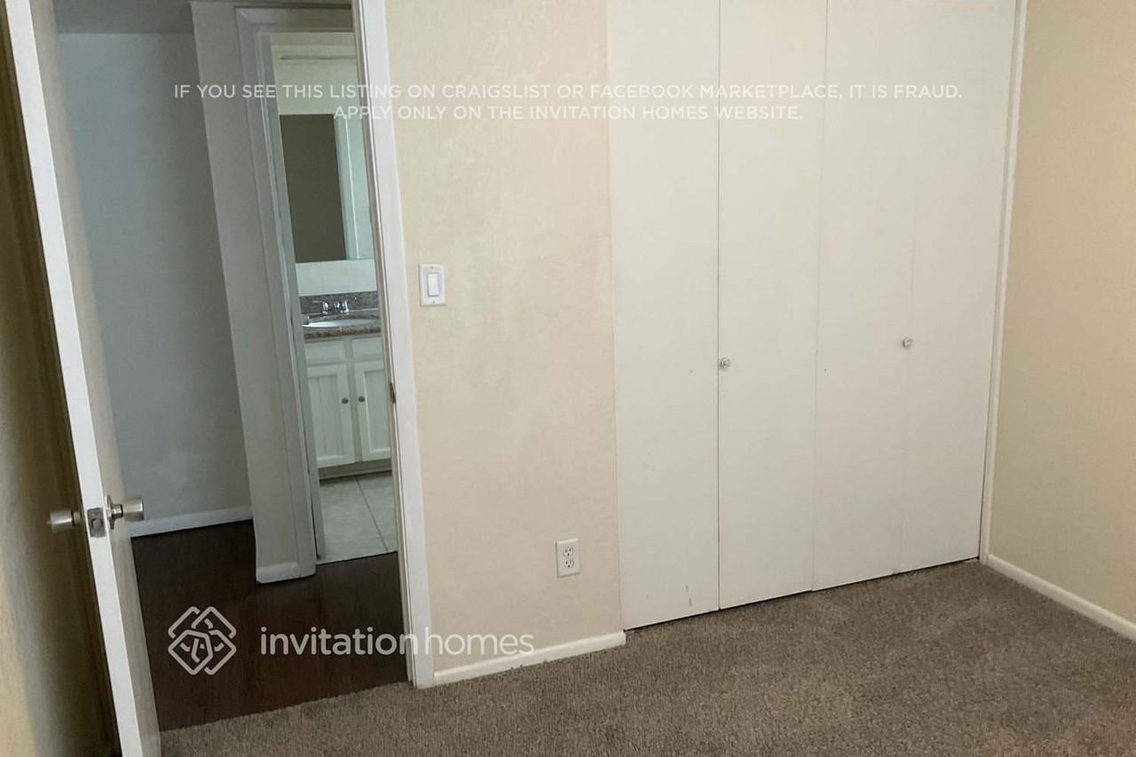 726 W Laguna Azul Ave - Photo 7 of 11