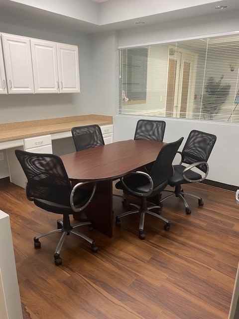 2315 W Arbors Dr Ofc - Photo 6 of 8