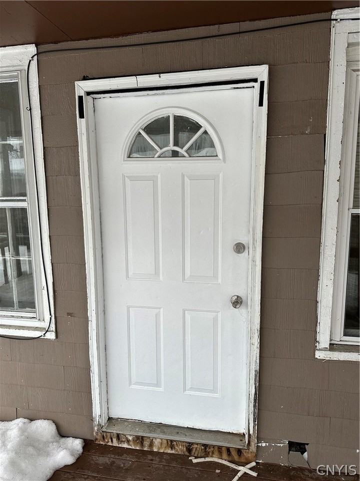 705 N James St Apt 3 #3 - Photo 2 of 15