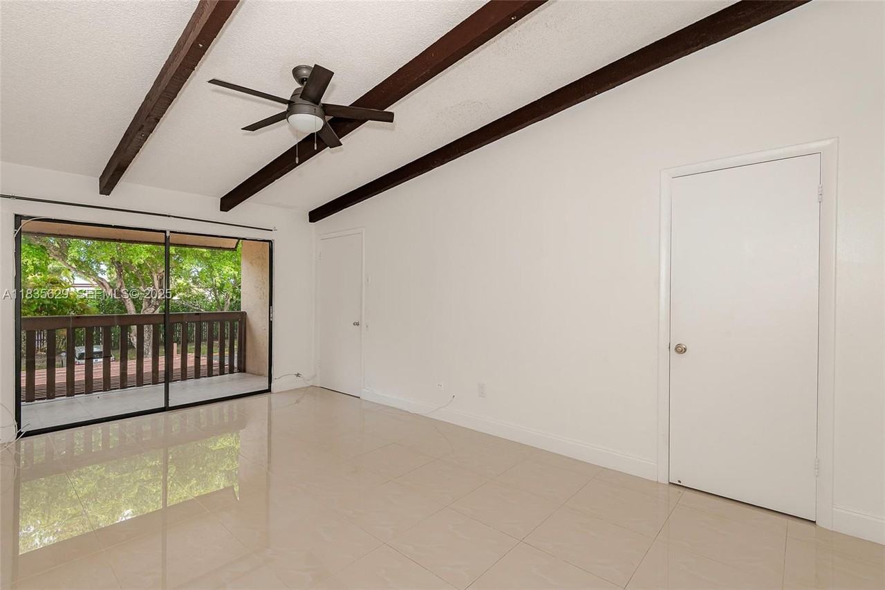 6455 Southwest 116th Place #C - Photo 5 of 32