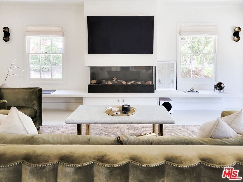 5866 Spring Oak Dr - Photo 3 of 32