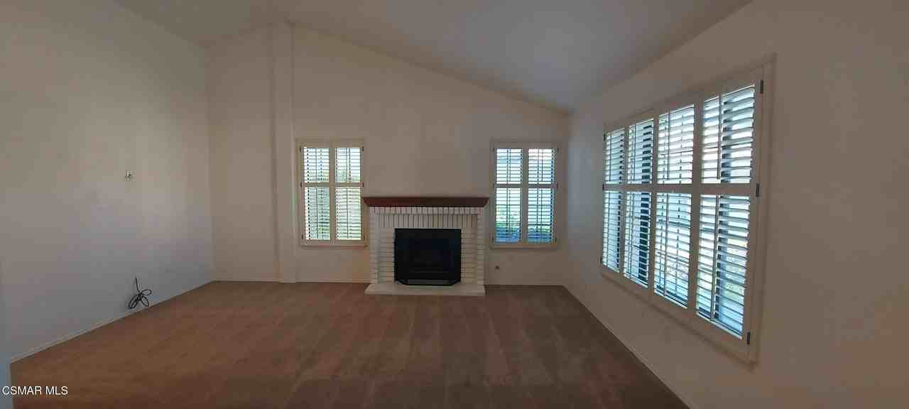 6050 Gitana Ave - Photo 3 of 46