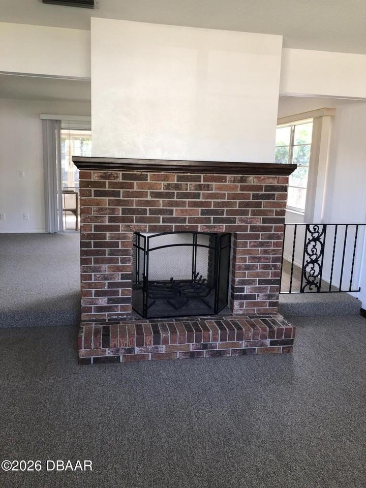 10 Mary Ann Ter - Photo 3 of 17